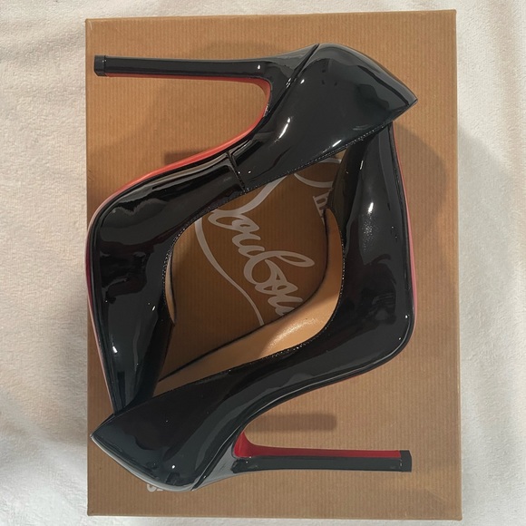 Christian Louboutin Shoes - AUTHENTIC Christian Louboutin Pumps